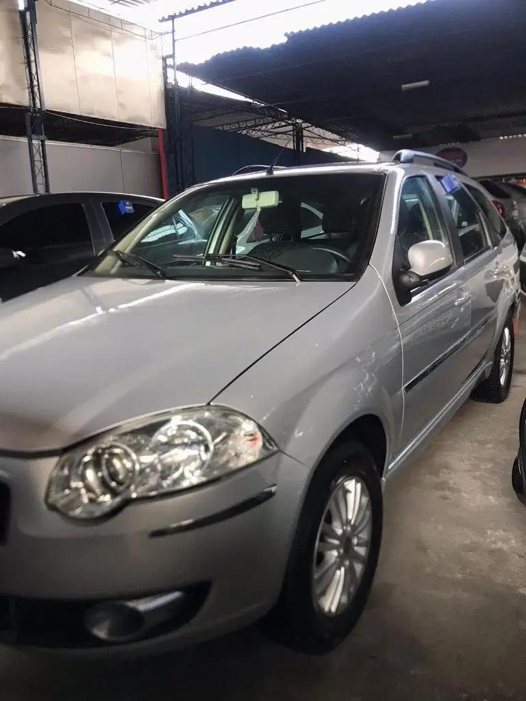 Fiat Palio Weekend Attractive 1.4 8V (Flex)