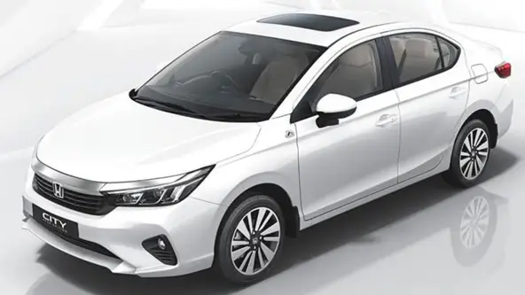 Sedan ainda é oferecido com conjunto híbrido que pode fazer até 27 km/l