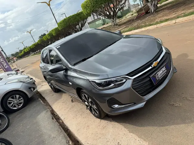 Carro Chevrolet Onix 2023 Premier 1.0 Turbo (Aut.)