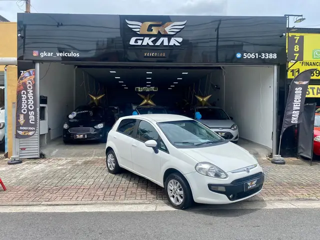 Carro Fiat Punto 2013 Attractive 1.4 (Flex)