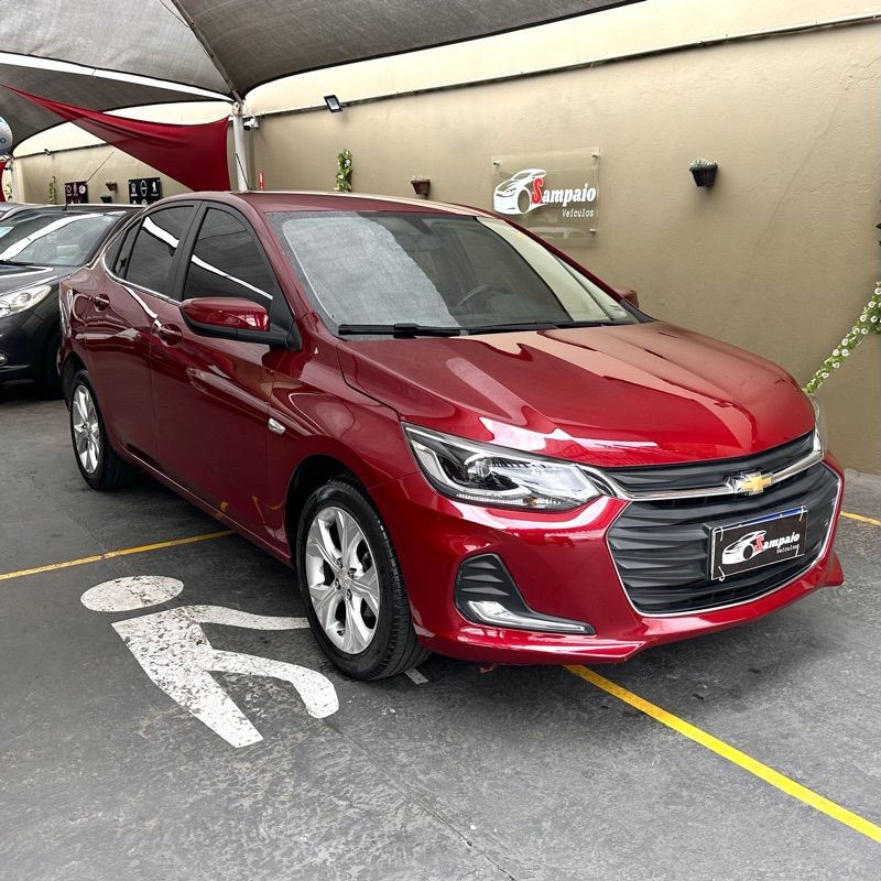 Chevrolet Onix Plus