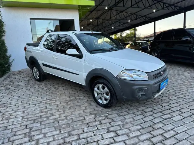 Carro Fiat Strada 2020 Freedom 1.4 CD (Flex)