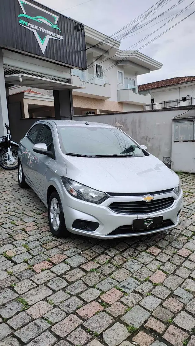 Carro Chevrolet Onix 2019 1.4 LT SPE/4 (Aut)