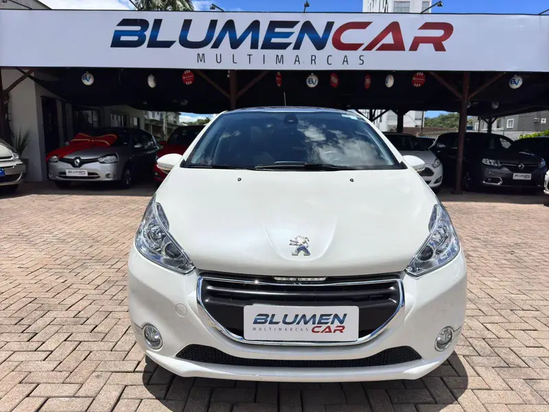 Peugeot 208 Griffe  1.6 16V (Flex) (Aut)