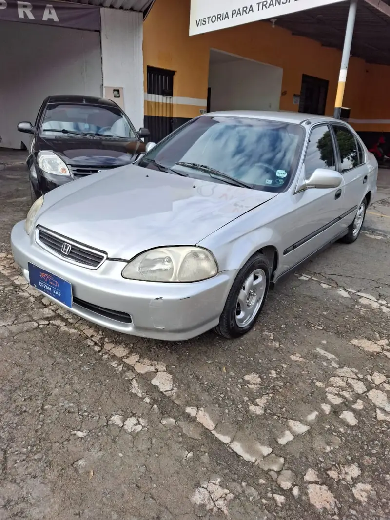 Honda Sedan EX 1.6 16V (Aut)