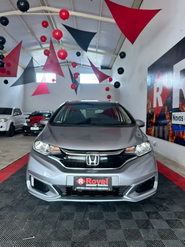 Carro Honda Fit 2019 1.5 16v Personal CVT (Flex)