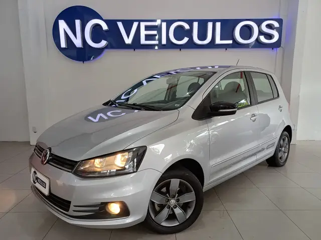 Carro Volkswagen Fox 2019 1.6 MSI Connect (Flex)