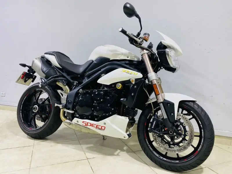 Triumph Speed Triple 1050i