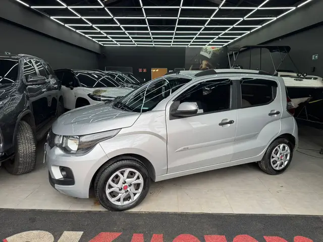 Carro Fiat Mobi 2017 Evo Easy On 1.0 (Flex)