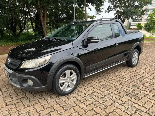 Carro Volkswagen Saveiro 2013 Cross 1.6 (Flex) (cab. estendida)