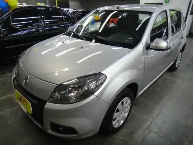 Carro Renault Sandero 2014 Expression 1.0 16V (flex)