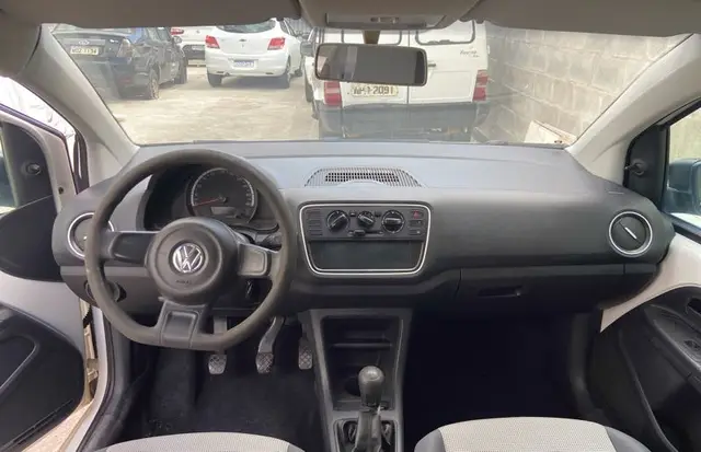Carro Volkswagen Up! 2015 1.0 12v E-Flex take up! 2p