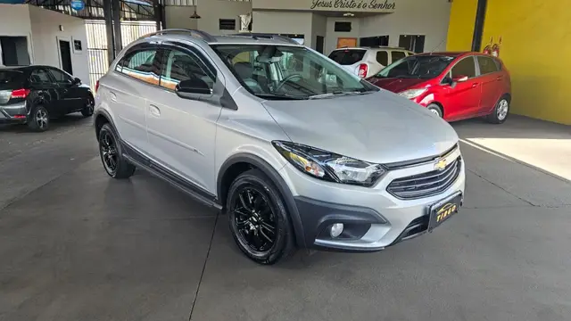 Carro Chevrolet Onix 2019 Activ 1.4 (Aut.)