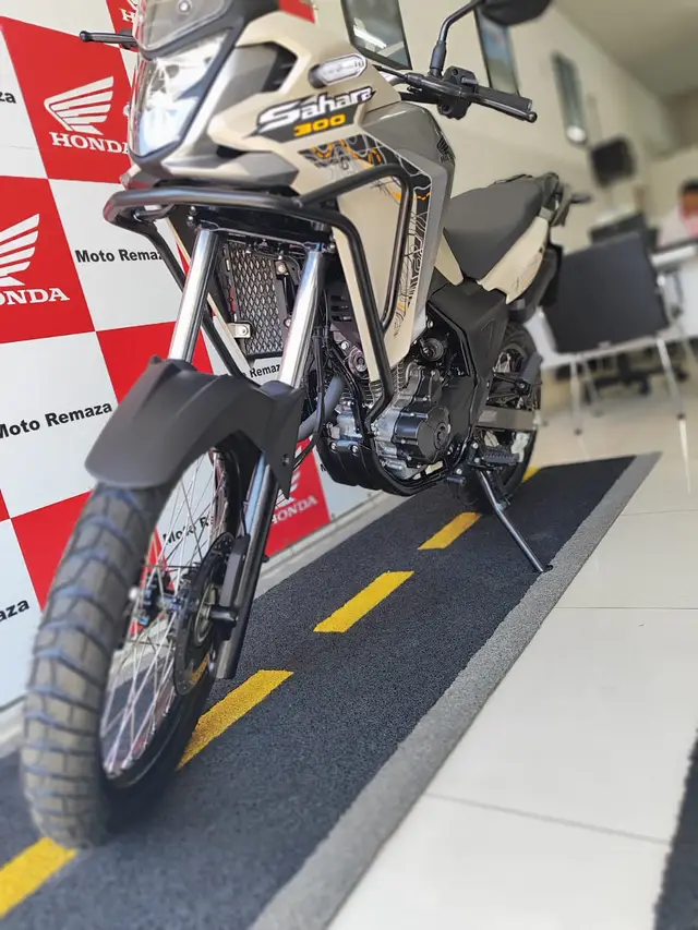 Carro Honda XRE Sahara 300 2025 Adventure