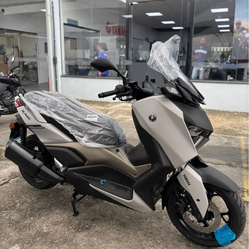 Yamaha XMax 250 Connected