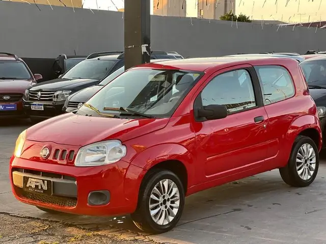 Carro Fiat Uno 2013 Vivace 1.0 8V (Flex) 2p