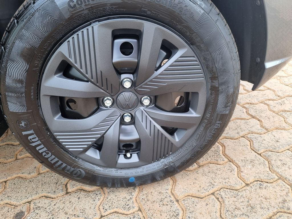 Polo Track 1.0 Flex 12V 5p