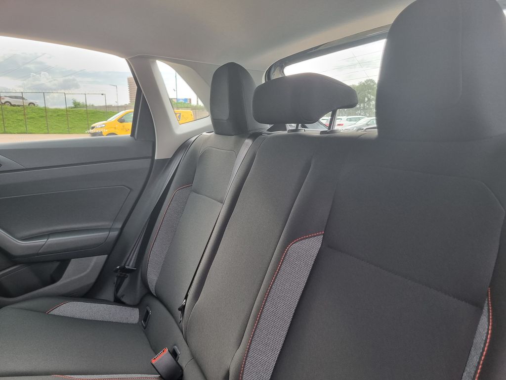 Polo Track 1.0 Flex 12V 5p