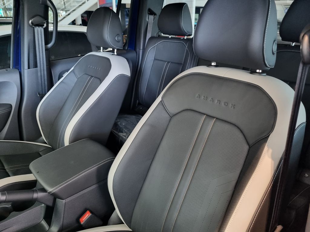 Amarok Highline 3.0 CD 4x4 TDi (Aut)