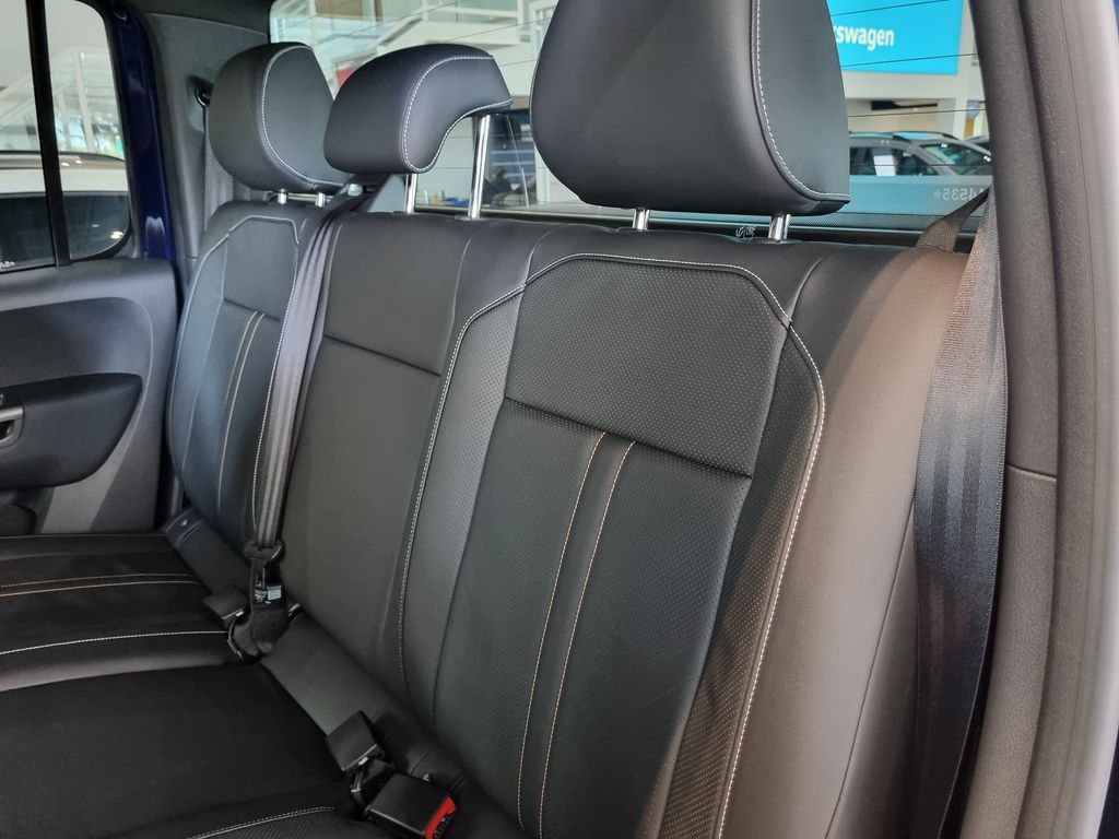 Amarok Highline 3.0 CD 4x4 TDi (Aut)