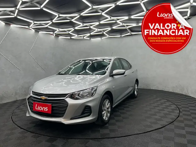 Carro Chevrolet Onix Plus 2023 LT 1.0