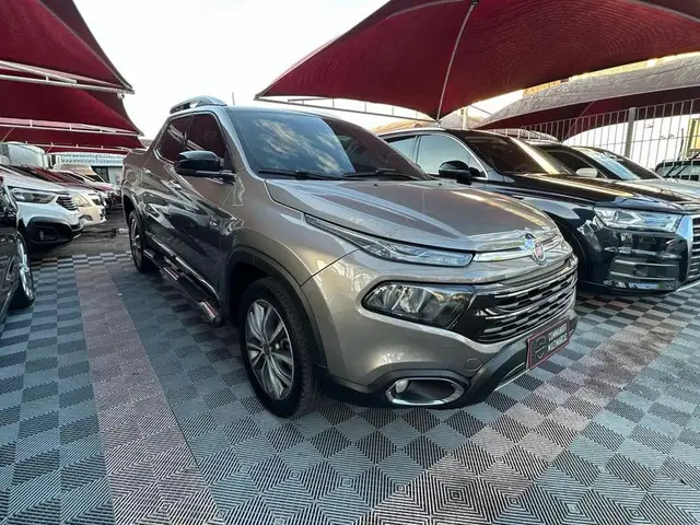 Carro Fiat Toro 2020 Volcano 2.4 AT9 4x2 (Flex)