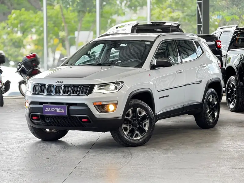 Jeep Compass 2.0 TDI Trailhawk 4WD (Aut)