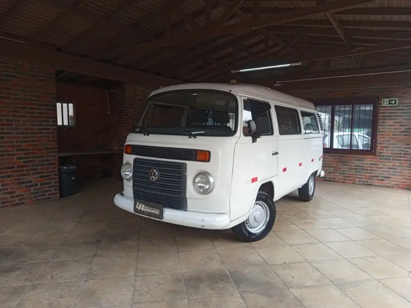 Volkswagen Kombi Furgão Kombi Furgao 1.4 (Flex)