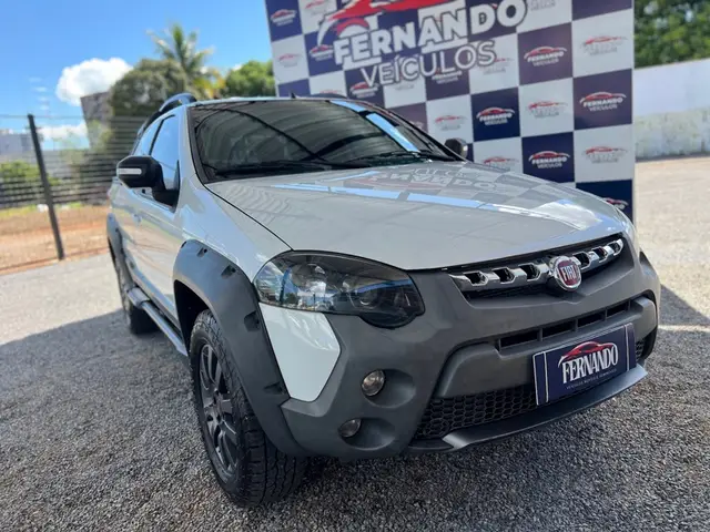 Carro Fiat Strada 2020 Adventure 1.8 16V (Flex) (Cabine Dupla)