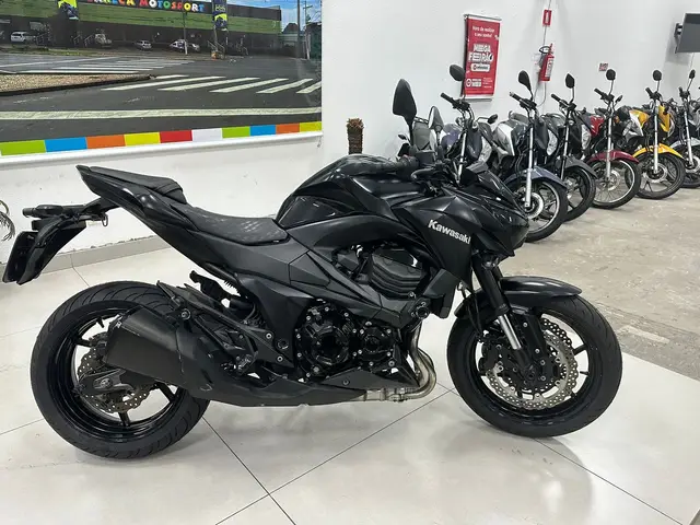 Carro Kawasaki Z 800 2016 Z-800