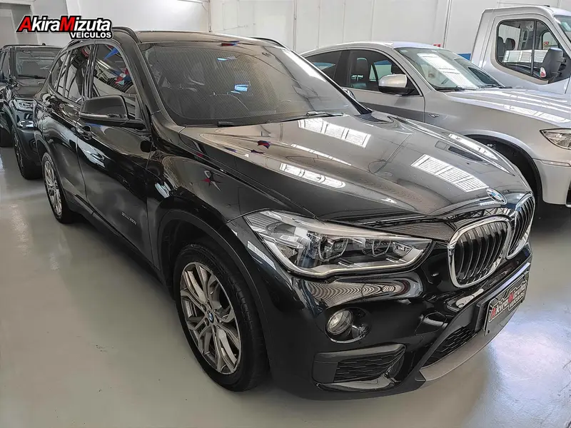 BMW X1 2.0 sDrive20i GP ActiveFlex