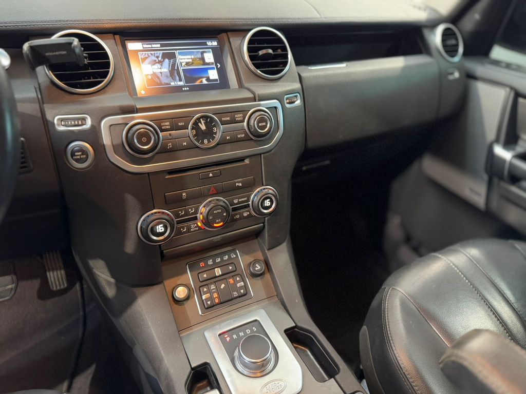 Discovery 3.0 SDV6 Black 4WD