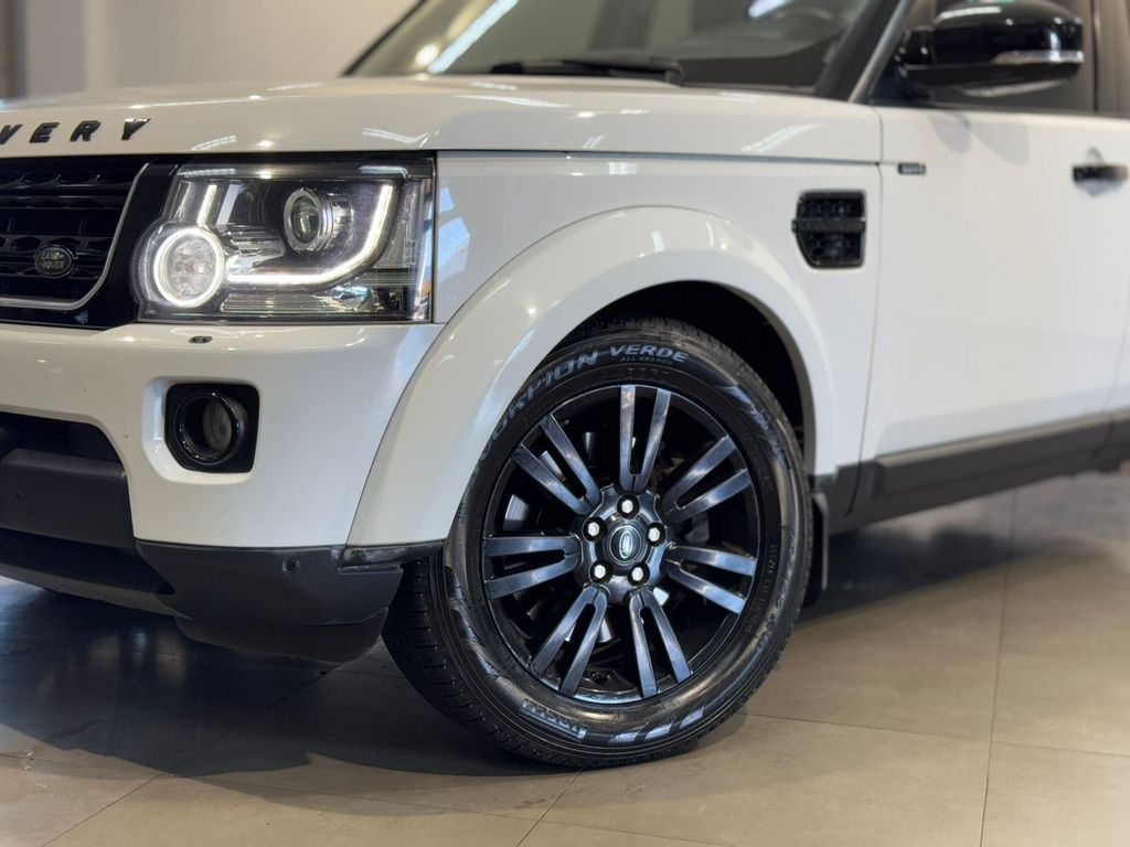 Discovery 3.0 SDV6 Black 4WD