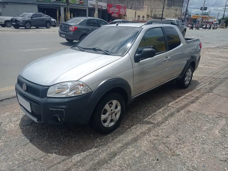 Fiat Strada Hard Working 1.4 (Flex) (Cabine Dupla)