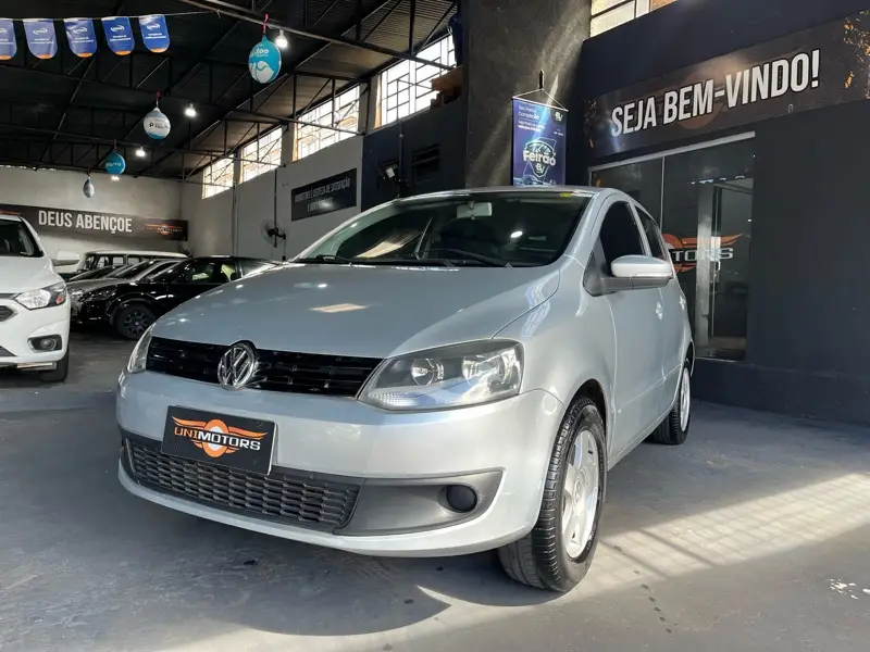 Volkswagen City 1.0 8V (Flex) 2p