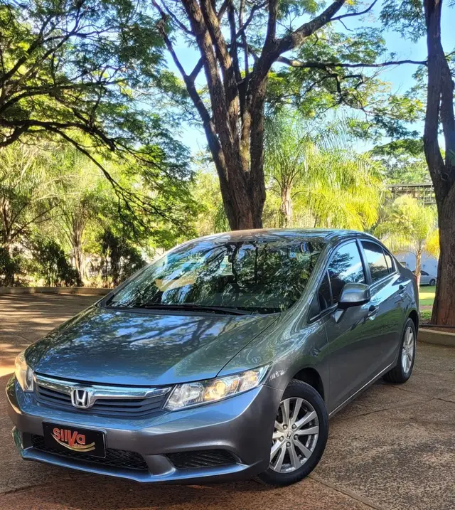 Carro Honda Civic 2014 LXS 1.8 i-VTEC (Aut) (Flex)