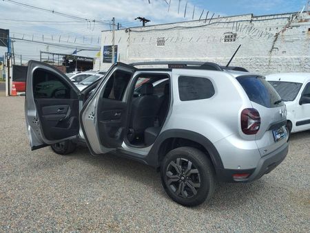Duster Plus Iconic 1.3