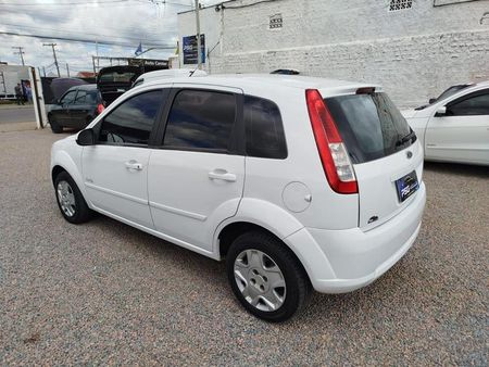 Fiesta Hatch 1.6 (Flex)