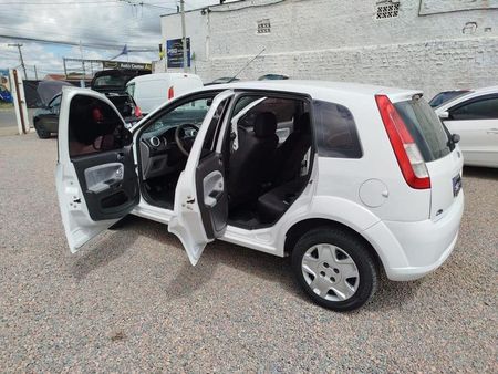 Fiesta Hatch 1.6 (Flex)
