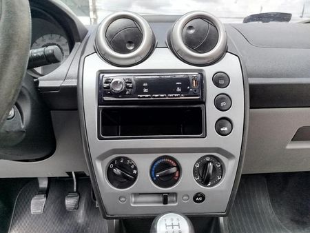 Fiesta Hatch 1.6 (Flex)