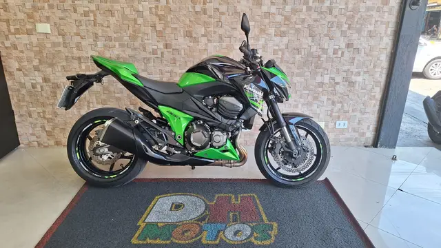 Moto Kawasaki Z 800 2013 Z-800