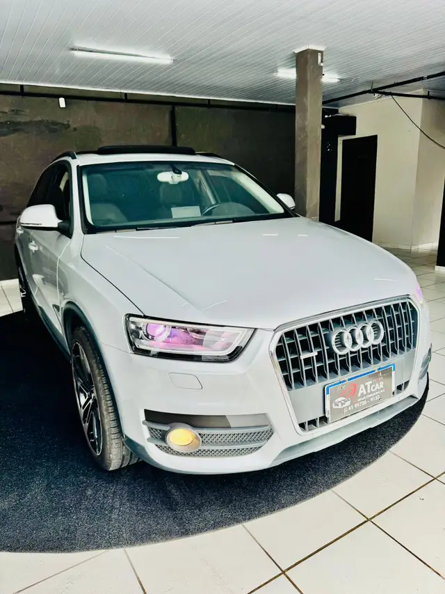 Carro Audi Q3 2013 2.0 TFSI Ambiente S Tronic Quattro