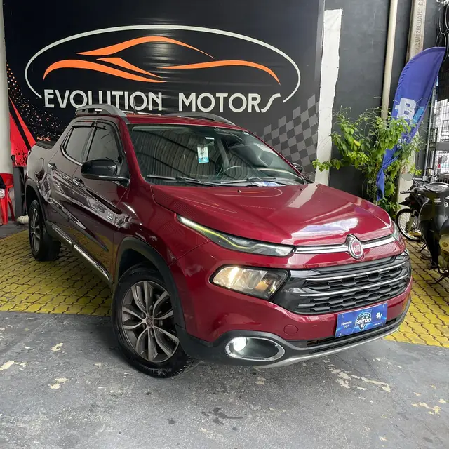 Carro Fiat Toro 2019 Volcano 2.0 diesel AT9 4x4