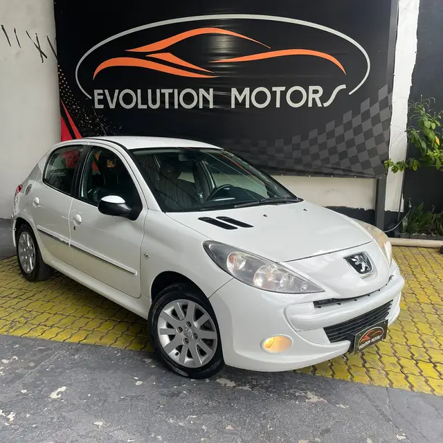 Carro Peugeot 207 2013 Hatch XS 1.6 16V (flex) (aut)