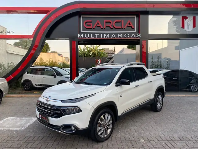 Carro Fiat Toro 2019 Volcano 2.0 diesel AT9 4x4