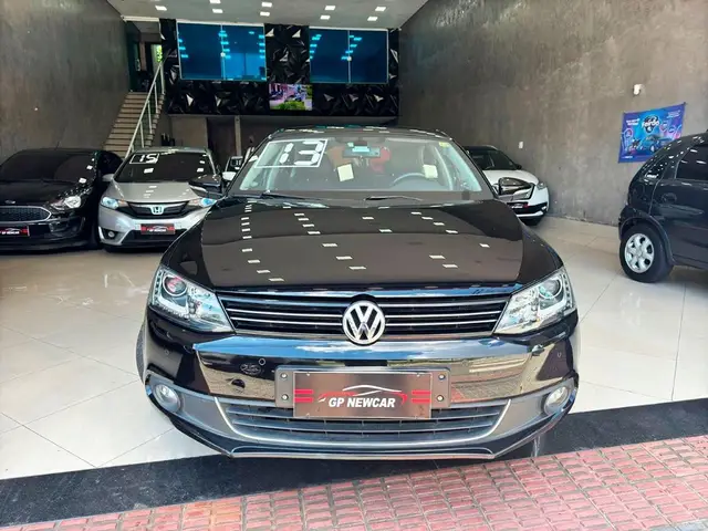 Carro Volkswagen Jetta 2013 2.0 TSI Highline DSG