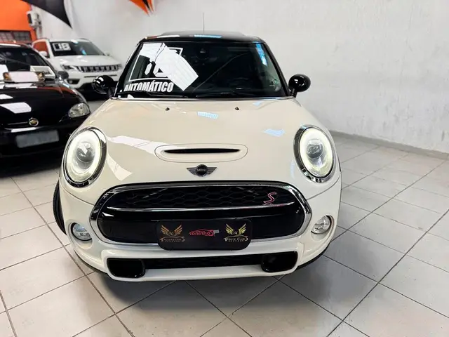 Carro MINI Cooper 2016 2.0 S Exclusive (Aut) 4p