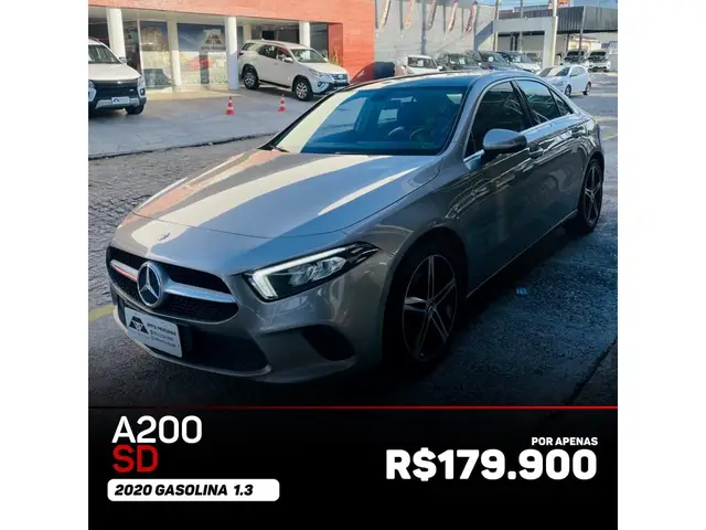 Carro Mercedes-Benz A 200 2020 Style 1.3 CGI gasolina (Aut)