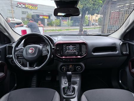 Toro Freedom 1.8 AT6 4x2 (Flex)