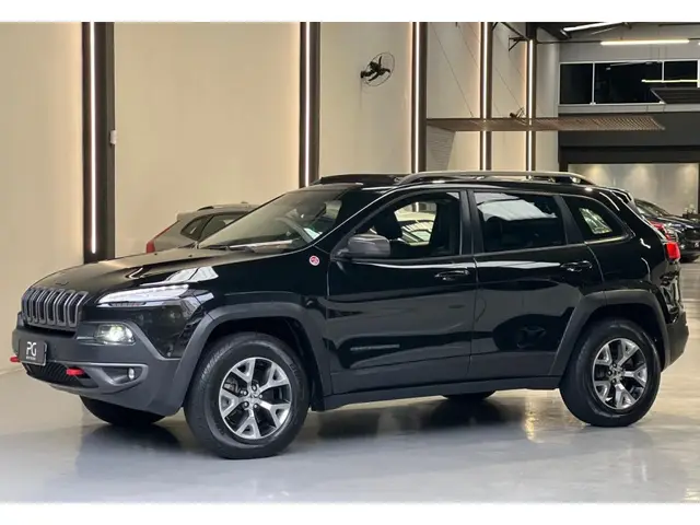 Carro Jeep Cherokee 2015 Trailhawk 3.2 V6